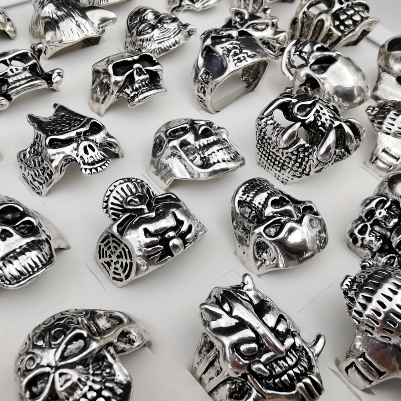 10pcs set skull   head claw ring set mixed style mixed color   details 1