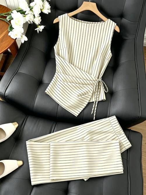 damenanzug, lässiger business-stil, gestreiftes zweiteiliges set, französisch gestreift, ärmelloser jumpsuit, damen-taillenbund-top, gerade hose mit weitem bein, pendeln, temperamentvolles high-end-zweiteiler-set, seitenband, die enge passform kann angepasst werden, pendeln zum arbeiten