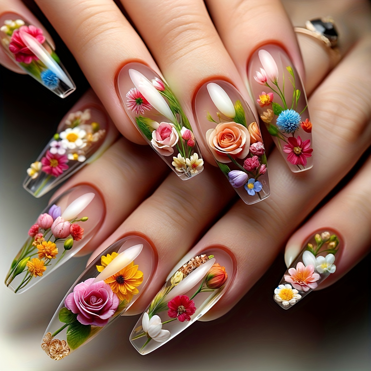 TEMU Faux ongles de style français transparents et brillants de longueur moyenne avec floraux, parfaits pour un look et . Ces additions de nail art