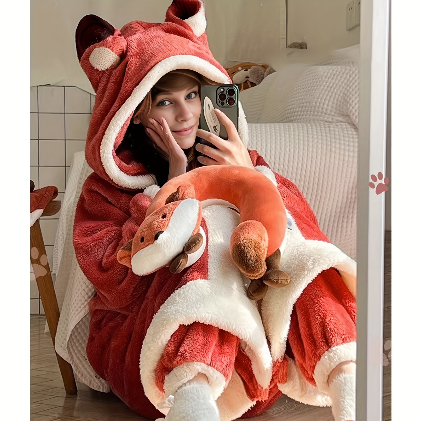 

Contemporary Fox-themed Reversible Wearable Blanket With Hood - Coral Fleece Wearable Loungewear, Comfortable For All , Hand Wash Only - Red, 100% Polyester