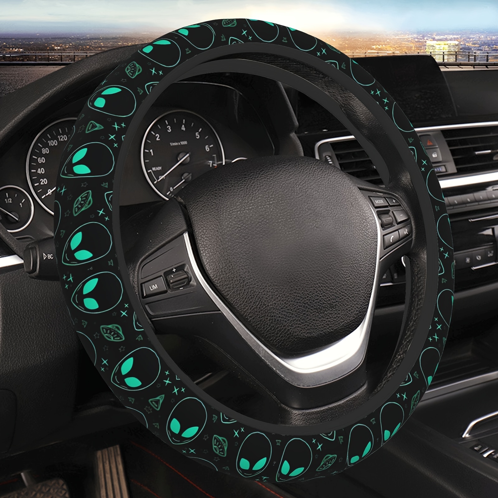 Cartoon Chloroprene Steering Wheel Cover, Universal Fit For 15 Inch Wheels, Suitable For Cars And Suvs, Halloween Cartoon Car Interior Accessories