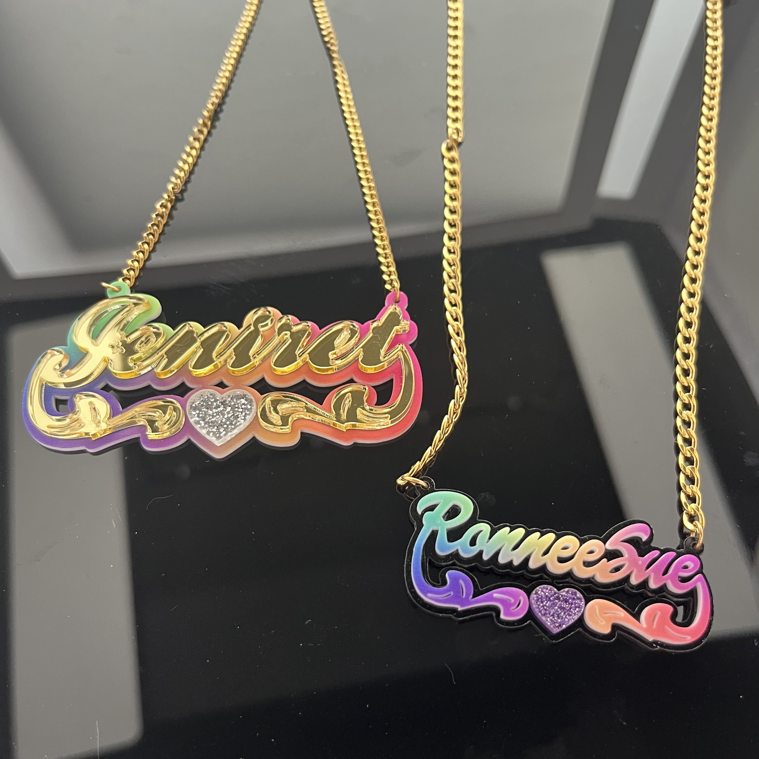 

1pc Customized Rainbow Acrylic Nameplate Necklaces With Glitter Heart Accent, Elegant & Classic Style, Multicolor Personalized Name Pendant, Customizable Name Jewelry Gifts For Women