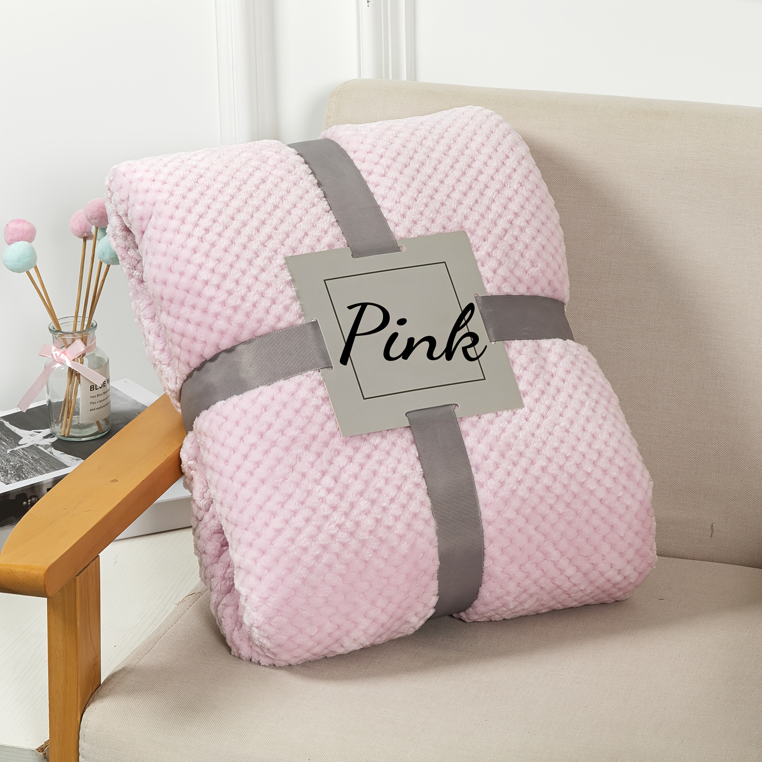 TEMU Dog Blanket - Cat Blanket - Personalised Dog Blanket - Puppy Blanket - Paw Print Blanket - Super Soft Pet Blanket - Embroidered Blanket