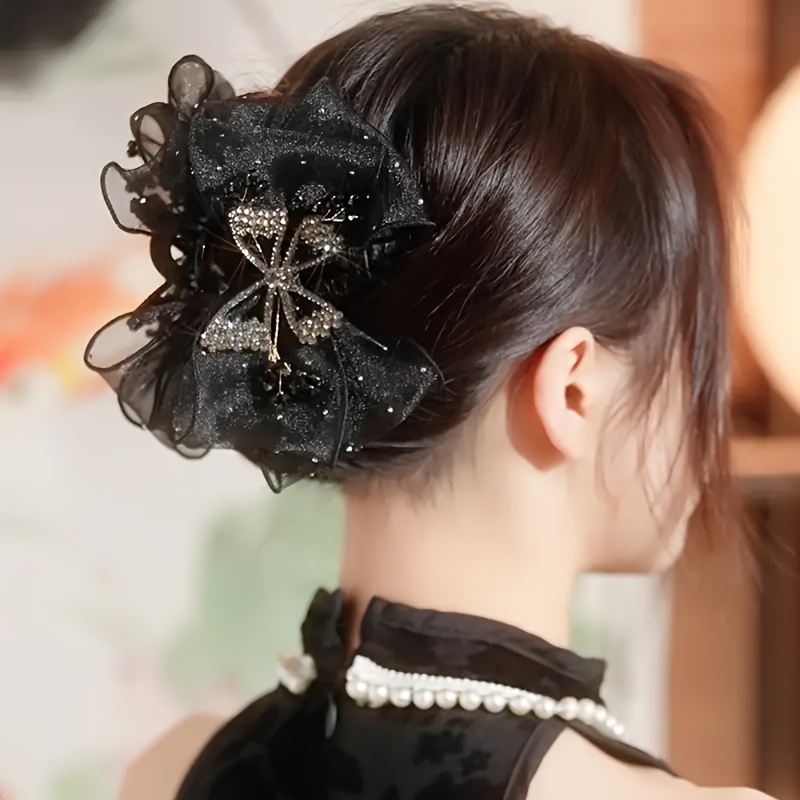 

A Diamond Studded Mesh Bow Hair Clip, Sweet Girl Headpiece