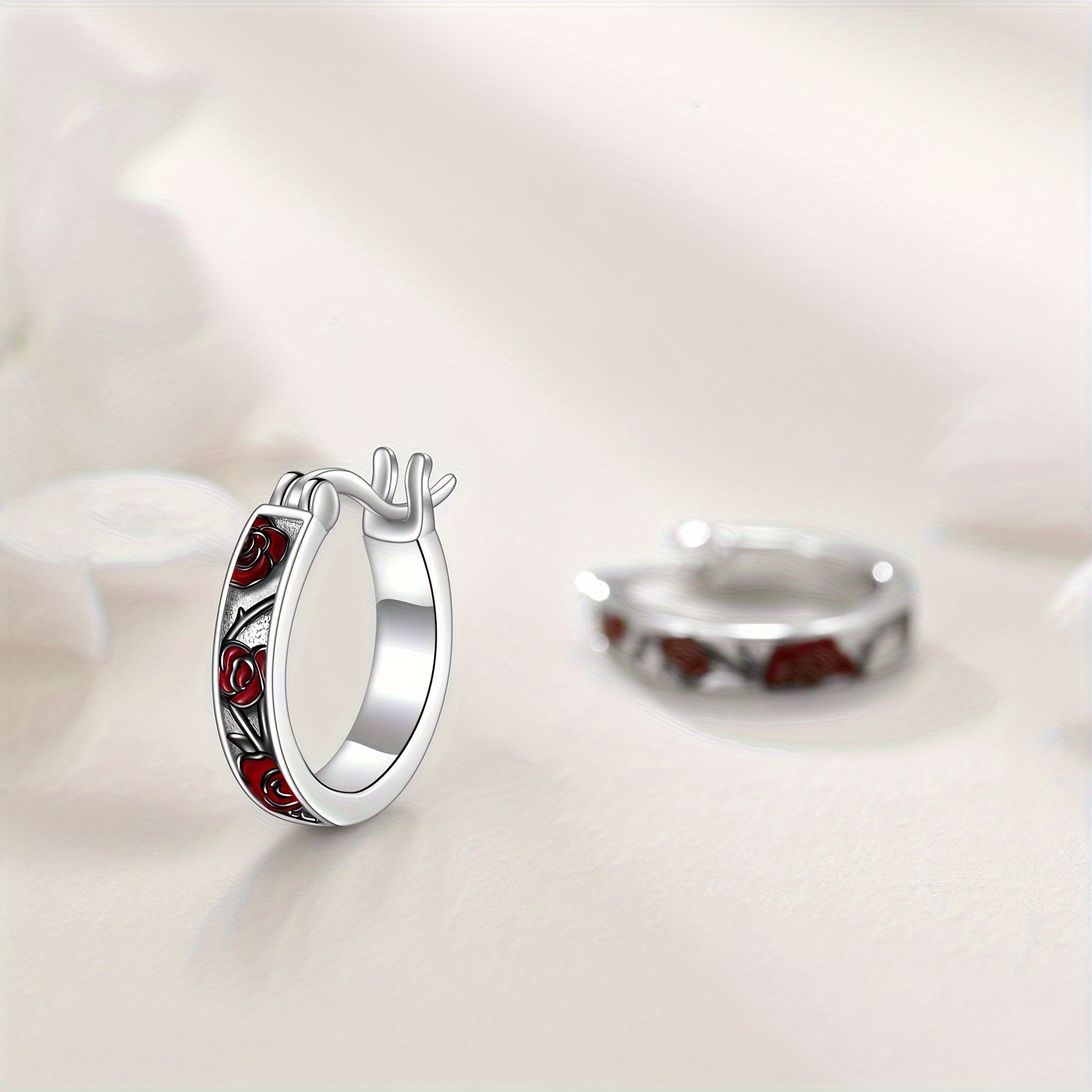rose earrings in pure silvery s925 Product details 1