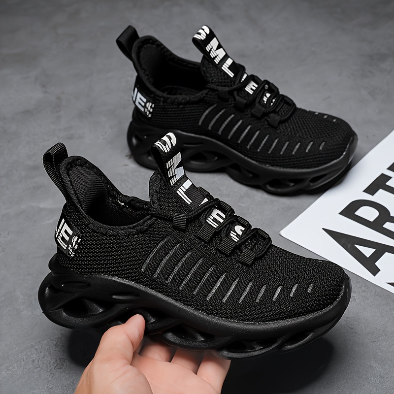 'S All-Season Running Shoes, Lightweight And Breathable with a Non-Slip Design, Model R101, Jump Rope