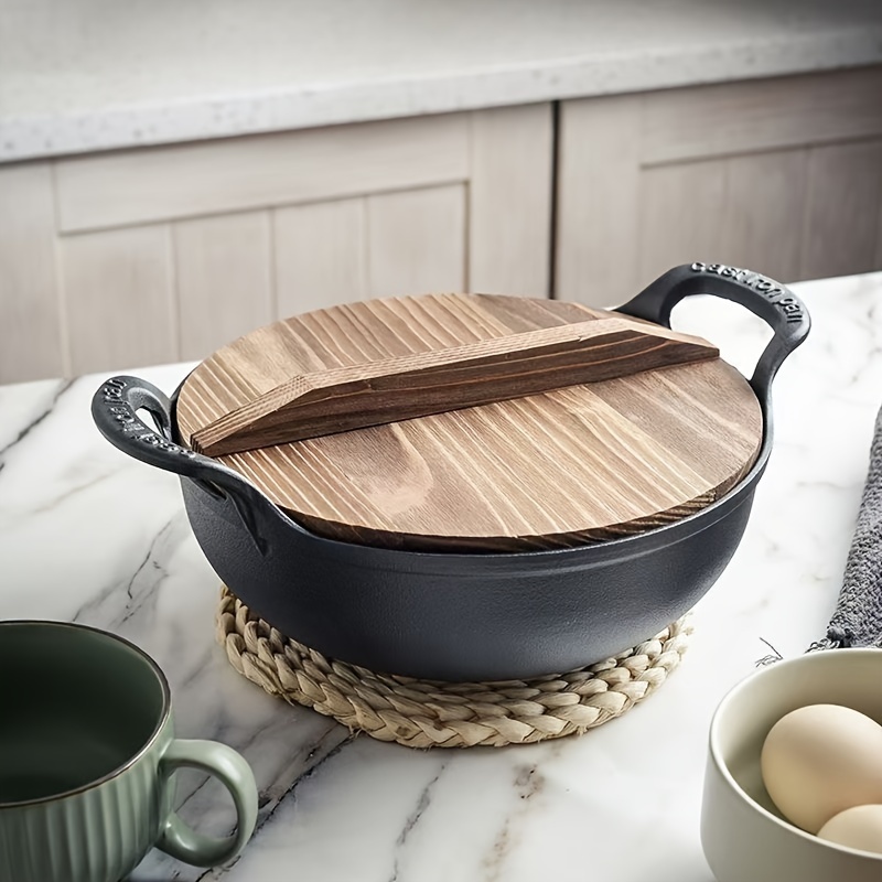 

1pc Traditional With Wooden Lid, Non Stick Cooking Pot, Cast Iron Pan, Cookware, Kitchen Accessories