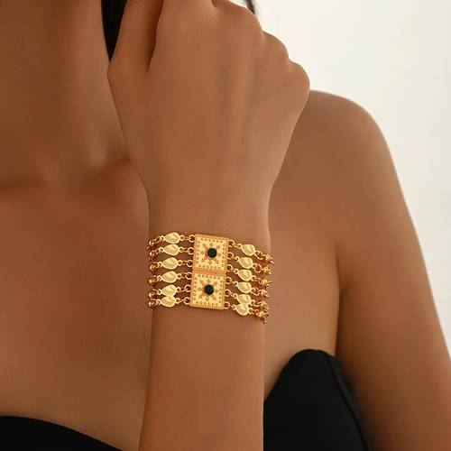 vintage ethnic luxury middle eastern bracelet with synthetic synthetic zirconia inlay suitable for festivals and daily wear