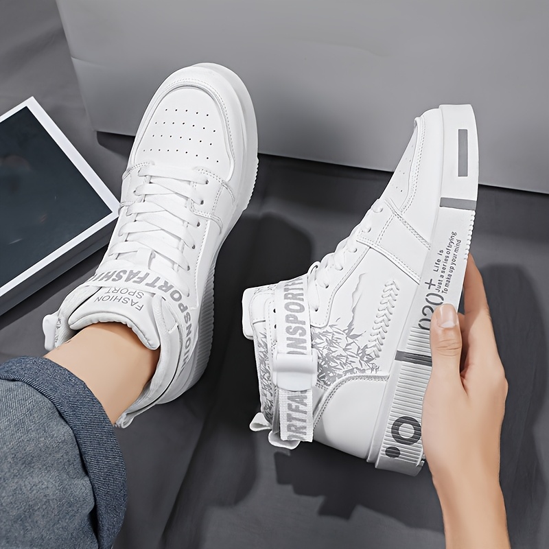 Unisex High-Top Skateboarding Shoes, Solid Color PU Upper, Fabric Inner, Rubber Sole, Lace & Buckle Closure, for Men and Women