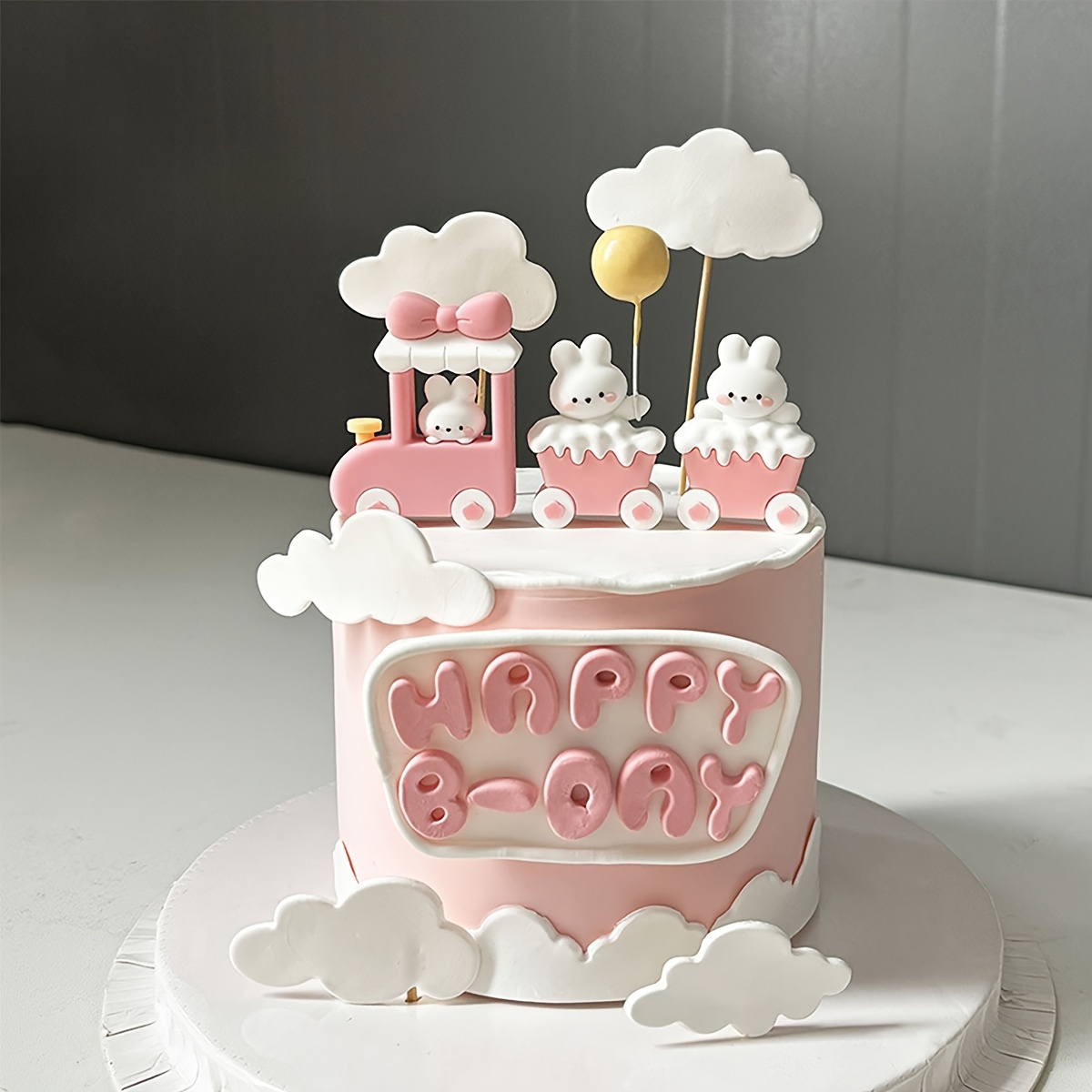 

Adorable Pink Bunny Train Cake Topper - Pvc, No Power Needed, Featherless - Perfect For Parties & Baking Decorations