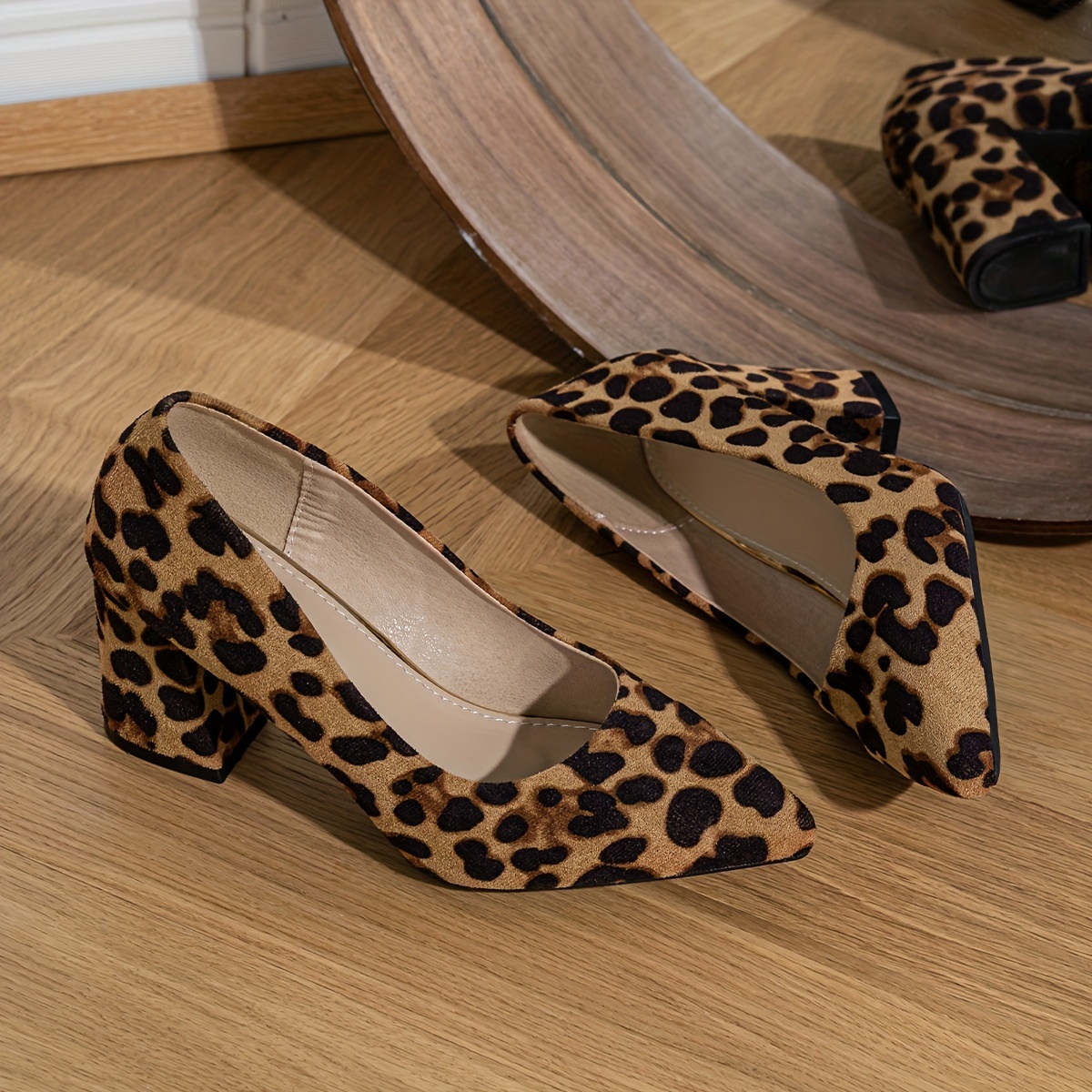 

Chic Leopard Print Slip-on Pumps For Women - Sexy Pointed Toe, Non-slip Chunky Heel With