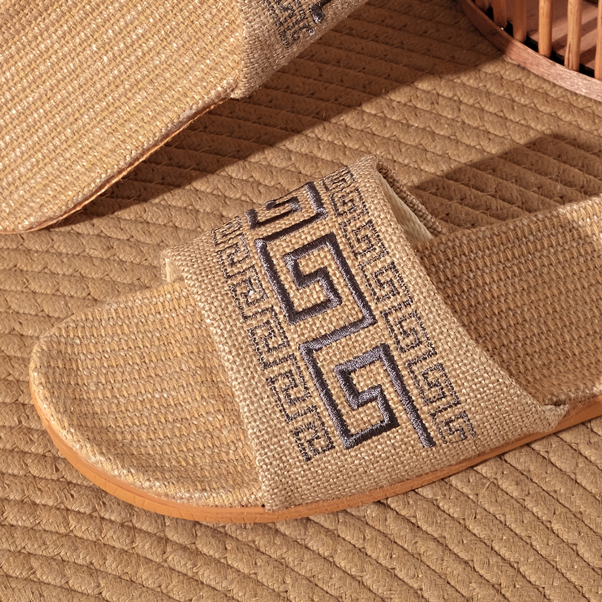 Men's All-Season Indoor/Outdoor Fashion Home Bedroom Floor Slippers, Style