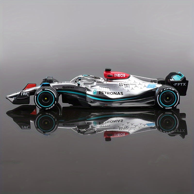 

Burago 1:43 2022 Mercedes- Benz F1 Team W13 44# And 63# Alloy Formula Car Model Collection Gifts Christmas Gift