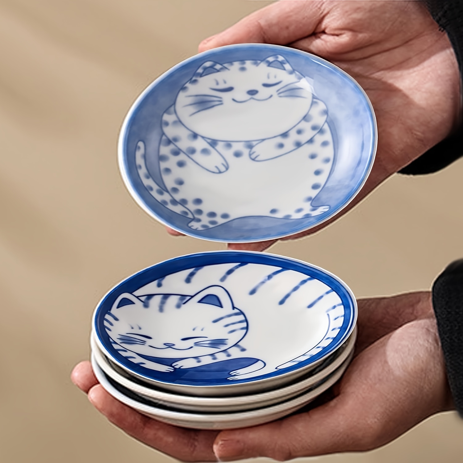   sushi sauce cat plate ceramic soy sauce dishes 4 inch mini round glazed plates with cat patterns suitable for appetizer plates dessert and small sushi sauce dishes