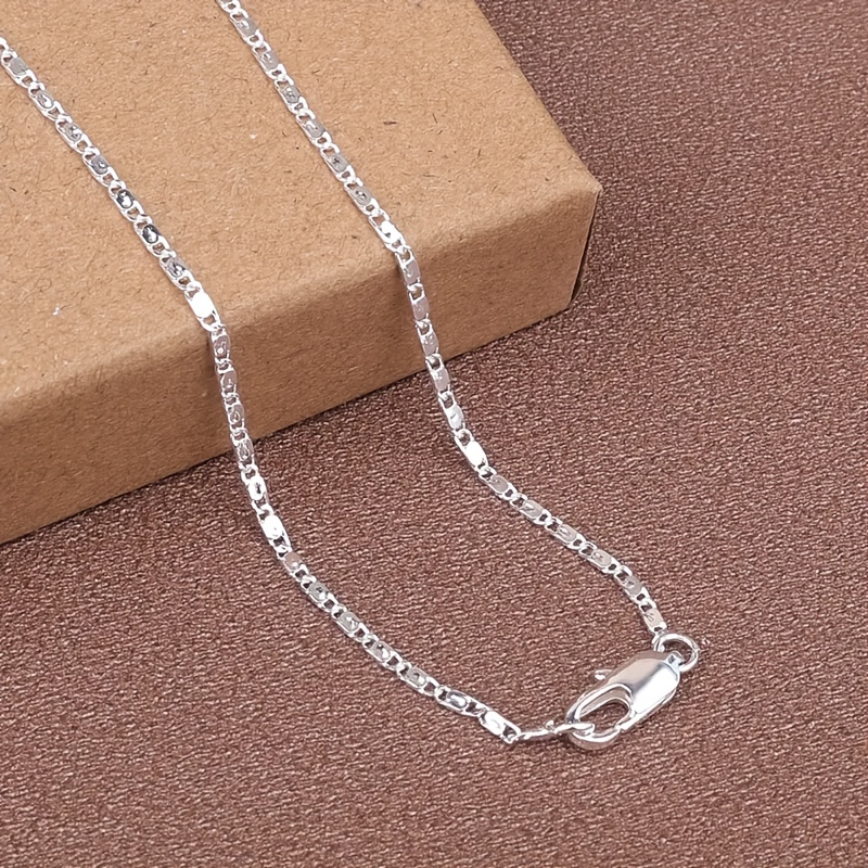 E-shop Leichter Luxus, elegante und wunderschöne Damen-Halskette aus silbernem Edelstahl, lässige Ansteckhaken, vielseitige Halskette