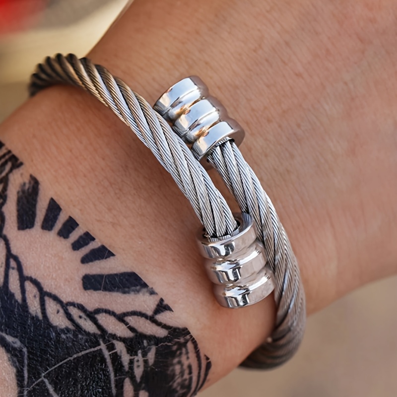 TEMU 1 pièce Bracelet jonc tendance pour homme en acier inoxydable, Bracelet jonc simple à ouverture pour homme, Bracelet jonc exagéré hip-hop, punk,