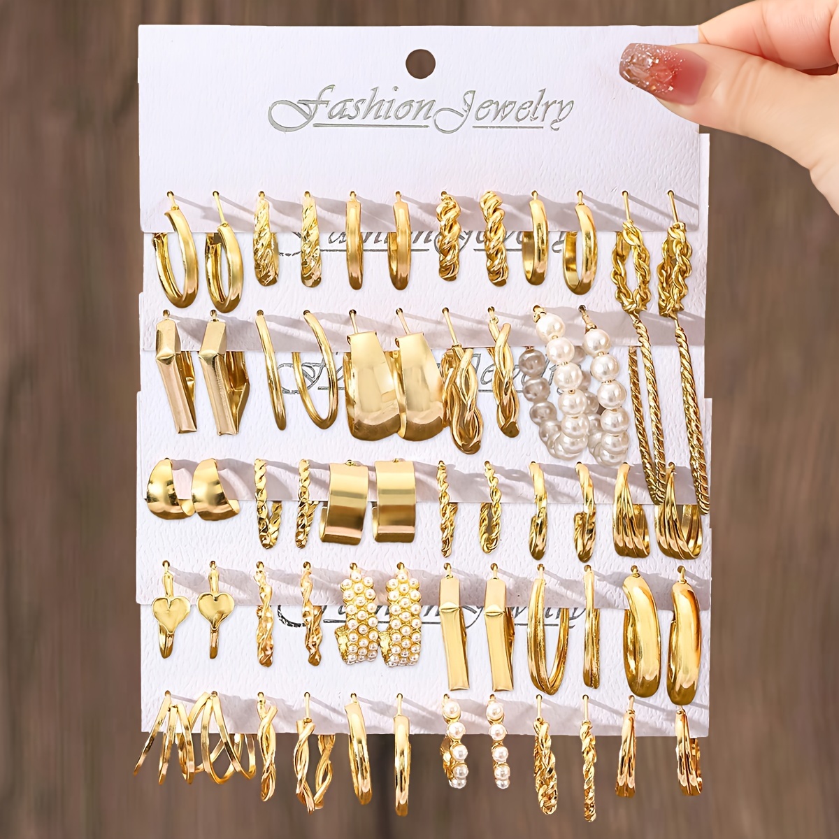 Image of 60pcs Fashion Round Earrings Set, Geometric Heart And Square Hoop Earrings, Women's Minimalist Style, Versatile Casual Attire
