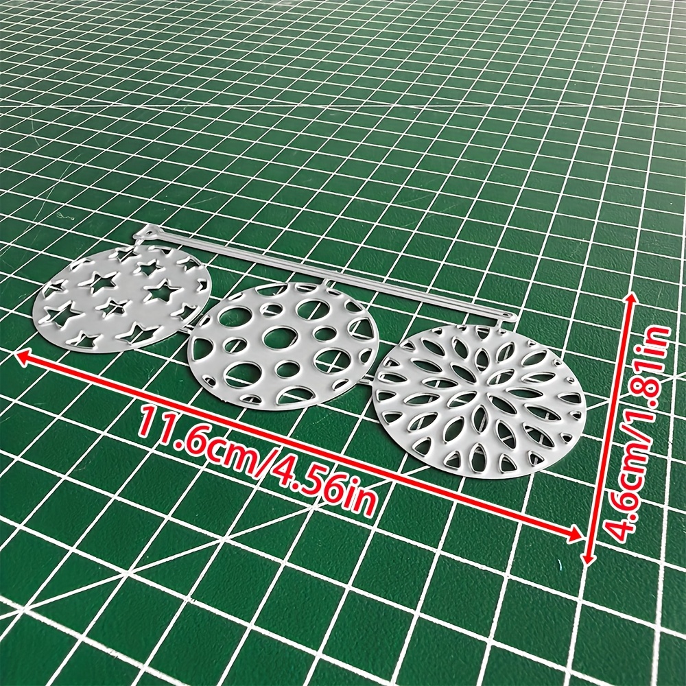 Image of 1pc Christmas Snowball Metal Die For Versatile Crafting, Suitable For Scrapbooks, Photo Albums, Greeting Cards, And Home Decoration - Perfect For Holiday Greetings And