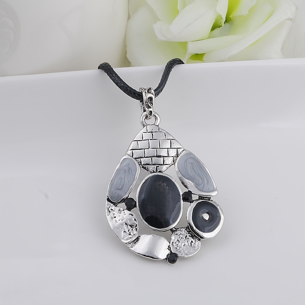 TEMU Collier avec pendentif tombant à effet d'épissure en alliage