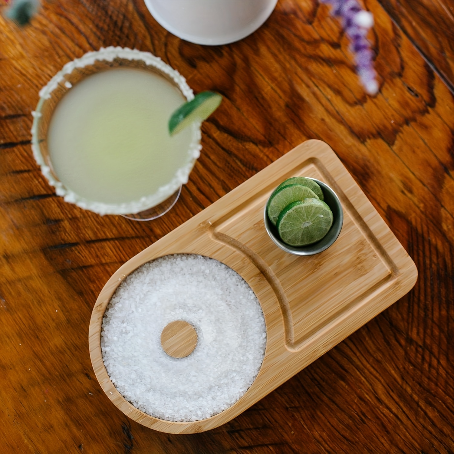 Set de Margaritas de Madera de Bambú, Adecuado para Aros de hasta 15.24 cm, Incluye un Cuenco y Espacio para Aderezos de Margarita, Perfecto para Azúcar de Cóctel