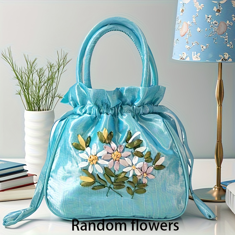 E-shop Stilvolle und elegante Retro-Handtasche mit besticktem Blumenmuster für Damen – Großes Fassungsvermögen, Kordelzug-Verschluss, ideal für den ,