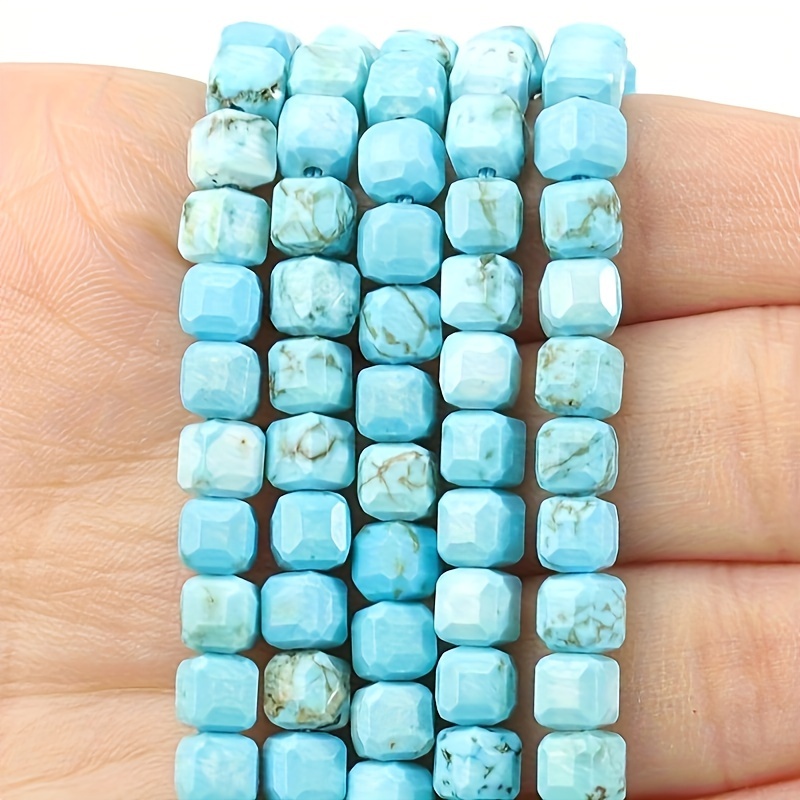 

61 perles cubiques à facettes en turquoise naturelle de 5 mm - Perles en pierre naturelle de haute qualité pour la fabrication de bijoux, colliers de bricolage et accessoires d'artisanat