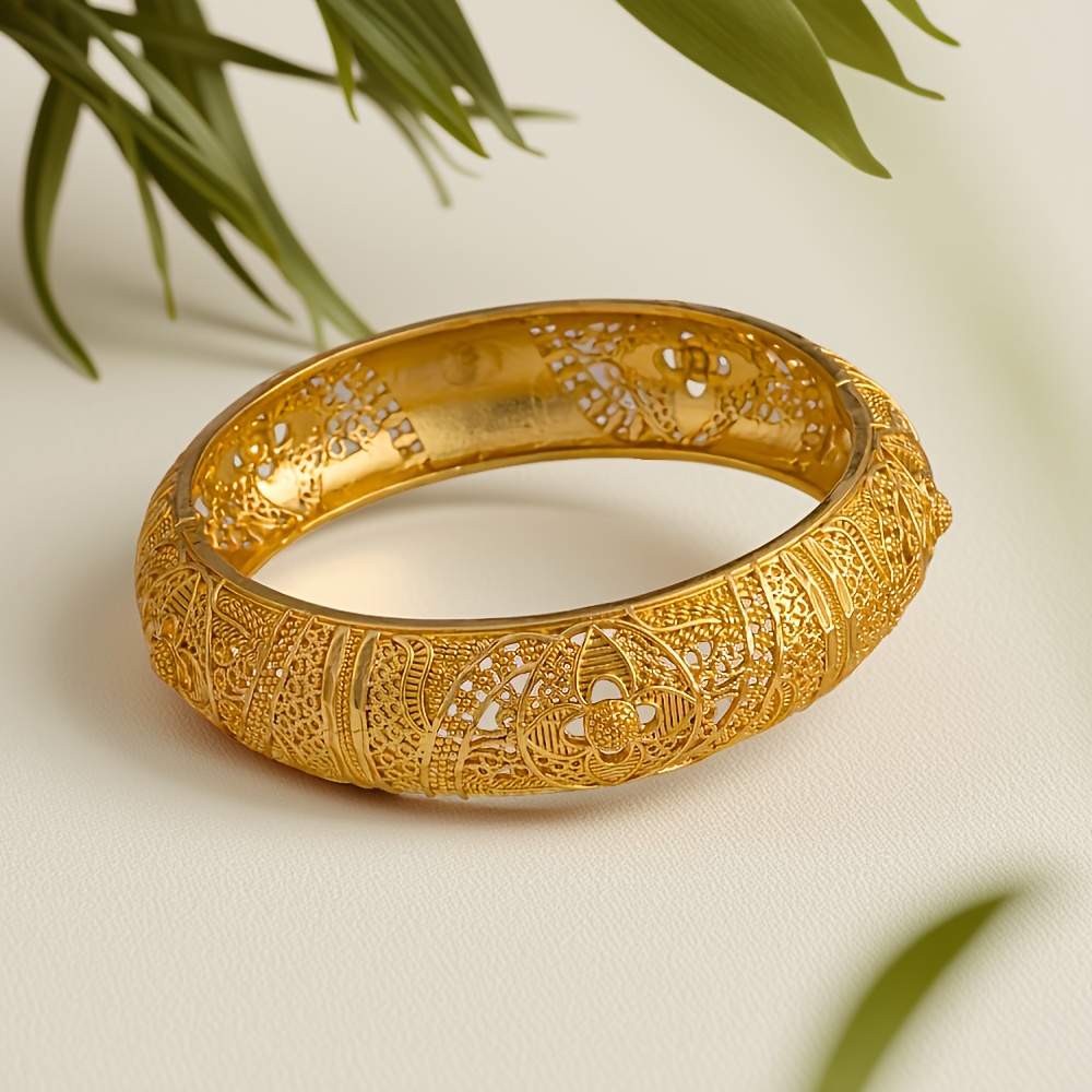 2pcs Golden Plated Openwork Bracelets Classic Comfortable Style