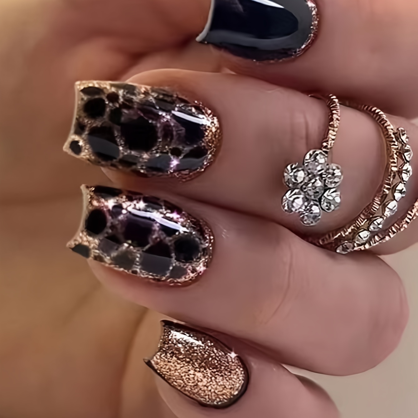 

24pcs Chic Print Press-on Nails Set - Medium Square, With Jelly Adhesive & Nail File Included, Nail Art