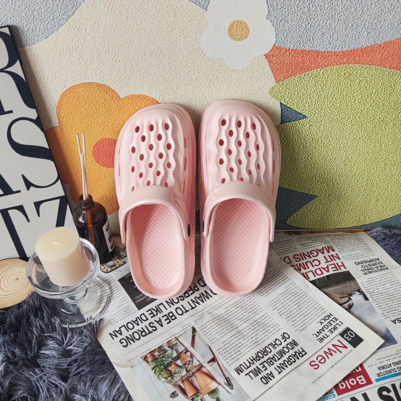 Summer Fashion Clogs - Breathable, Non-Slip, Lightweight EVA Slide Sandals for Outdoor & Beach Wear