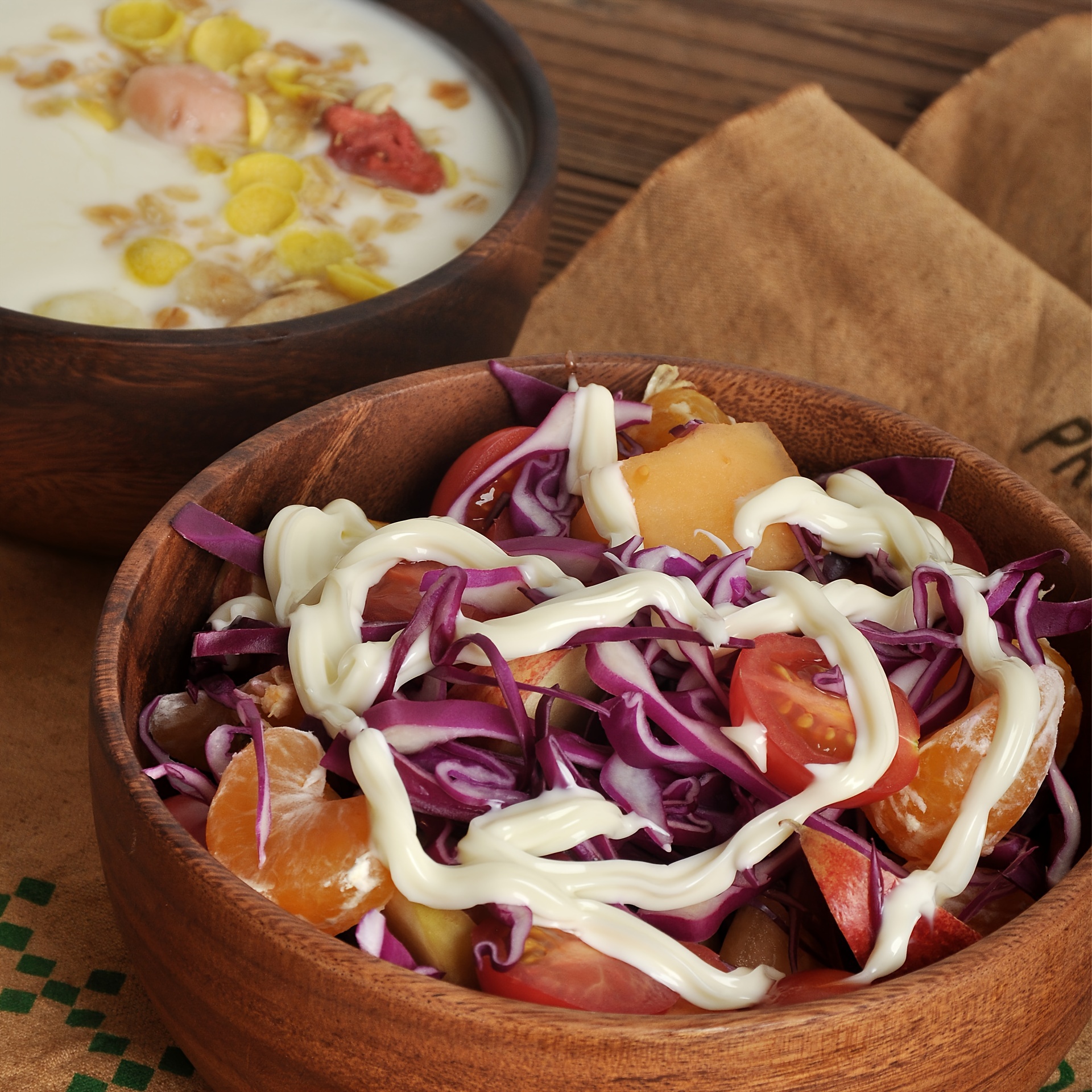 

Handcrafted Solid Wood Serving Bowl - Oval, Salads, Fruits & Dried Goods - Elegant Tableware For Home & Parties