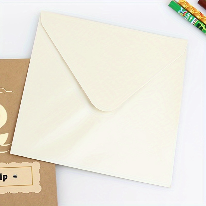 

100pcs Invitation Envelopes Matt Cream Greeting Card 120gsm Square Envelopes V-flap 14x 14cm Envelopes Gift Card Sleeves For Mailing Envelopes Sending Card Wedding Birthday