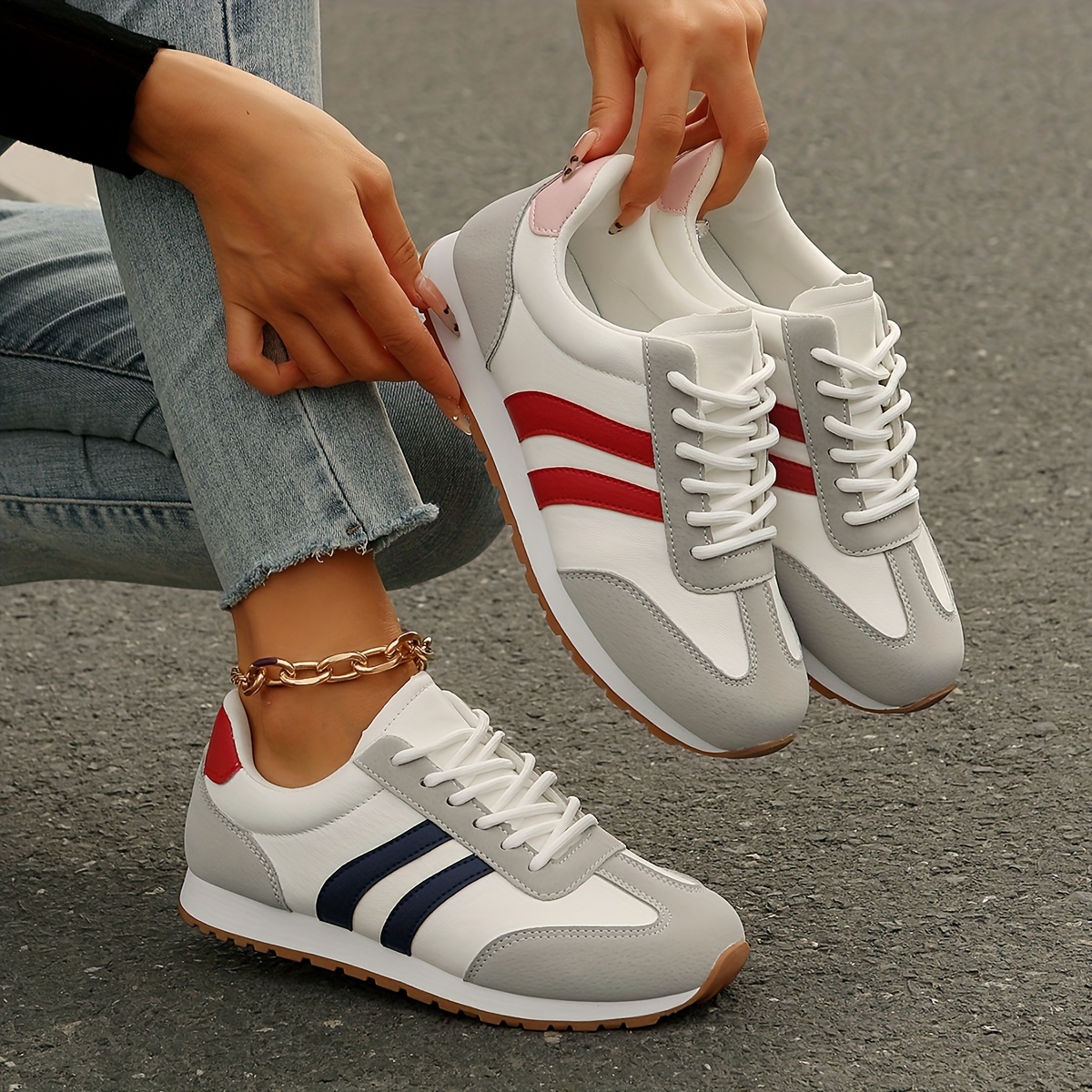 

Women's Fashion Sneakers - Breathable & Lightweight, Lace-up Casual Sneakers With Stripes, Comfortable Soft Sole