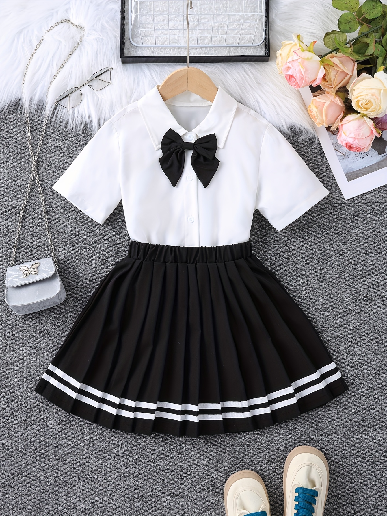 Conjunto de blusa con cuello campus y falda plisada con adorno de para  niñas, piezas; regalo de *; ropa infantil; pa