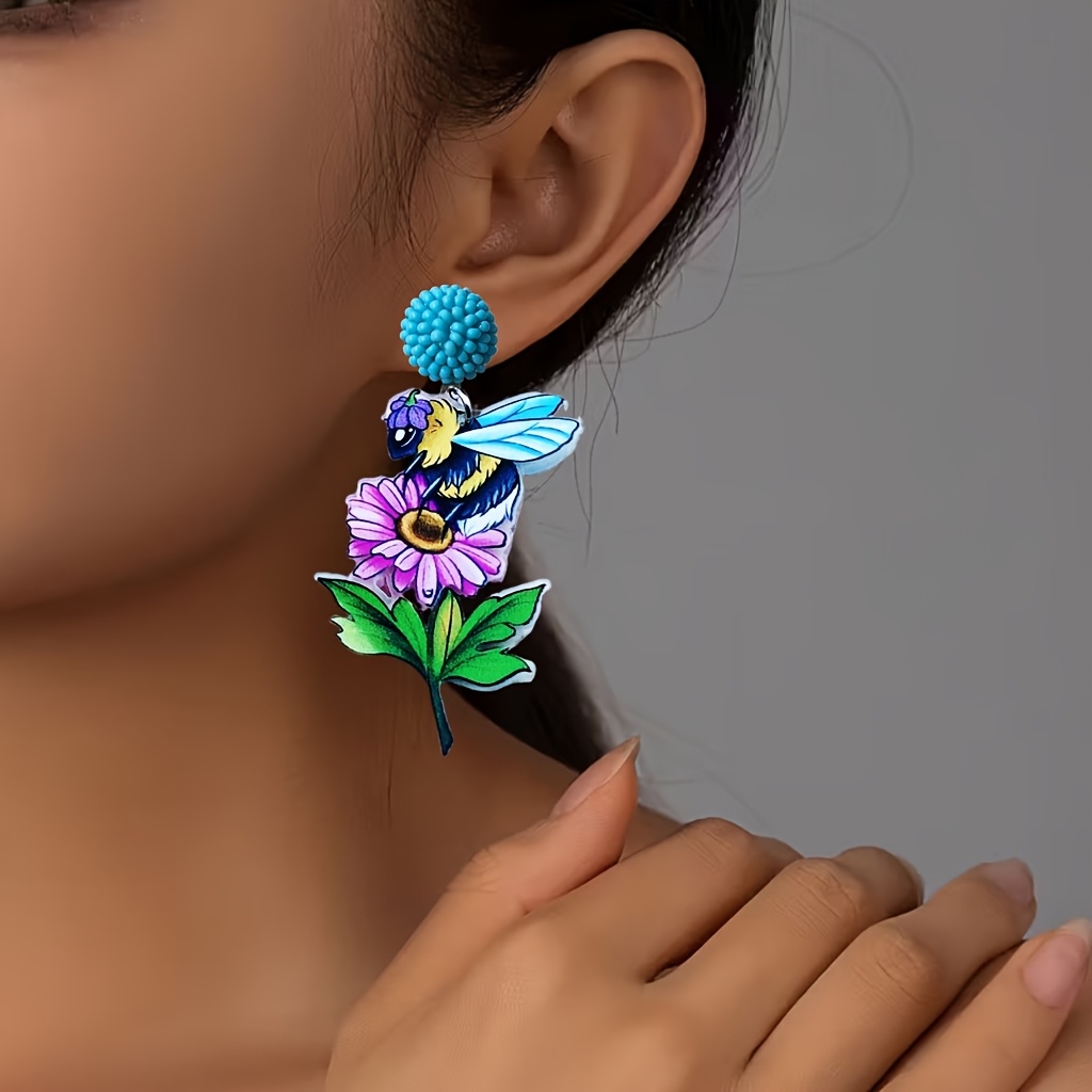 Handmade Natural Bee & Flower Dangle Earrings