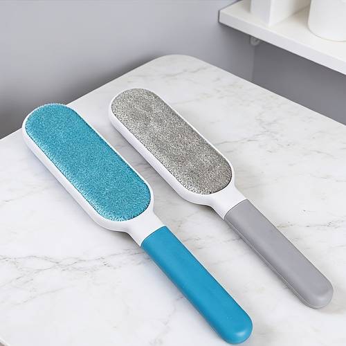 pet hair removal electrostatic brush no power required utilizes electrostatic adsorption double sided reusable hair removal lint trimmer for multiple clothing furniture carpet manual sticky hair roller alternative random color