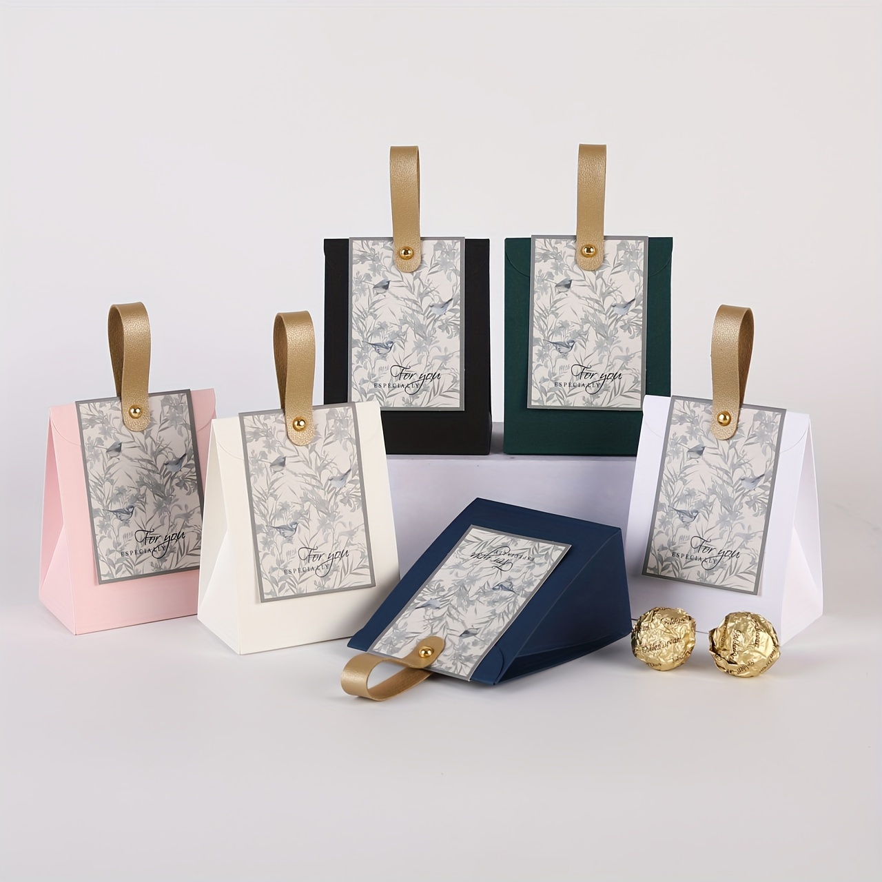 

Beautiful And High-looking Gift Packaging As A Gift