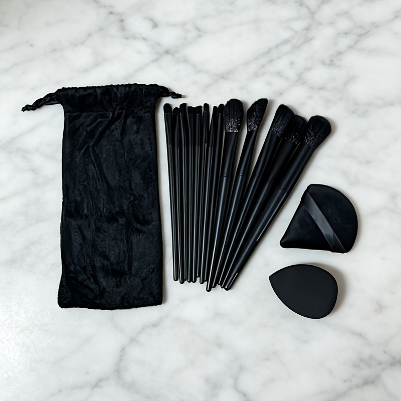 TEMU Set de 16 pinceaux de maquillage de haute qualité, 13 pinceaux de maquillage noirs + 1 éponge de maquillage + 1 sac de rangement, pinceaux de