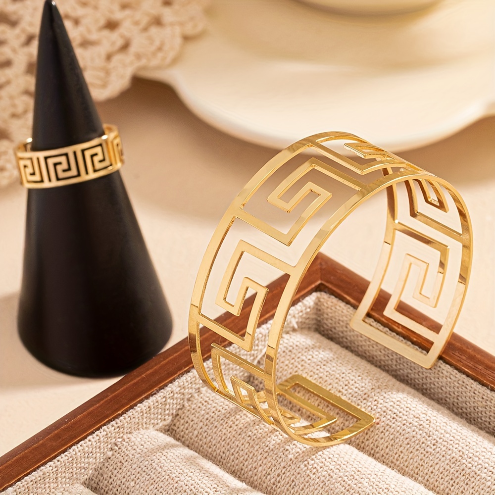 

Elegant Gold-tone Open Cuff Bracelet And Ring Set: A Timeless Pair For Everyday Wear