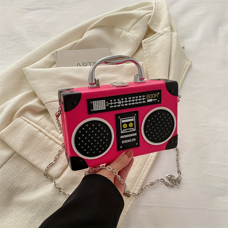 Image of A Stylish Handbag Designed Like A Radio, Featuring Musical Elements. This Trendy Crossbody Bag Is A Fun Gift For Women, Shaped Like A Box And With A Mini Size And A Metal Chain