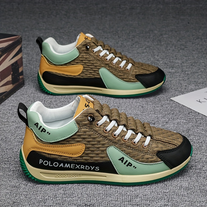 Baskets Casual Homme Style Rue Chaussures de sport casual pour hommes 2024 Nouvelle tendance de style de rue géométrique, hauteur mi-haute, bout rond, lacets, doublure en tissu, semelle en EVA, semelle en PVC, upper en PU, pour usage quotidien et en plein air
