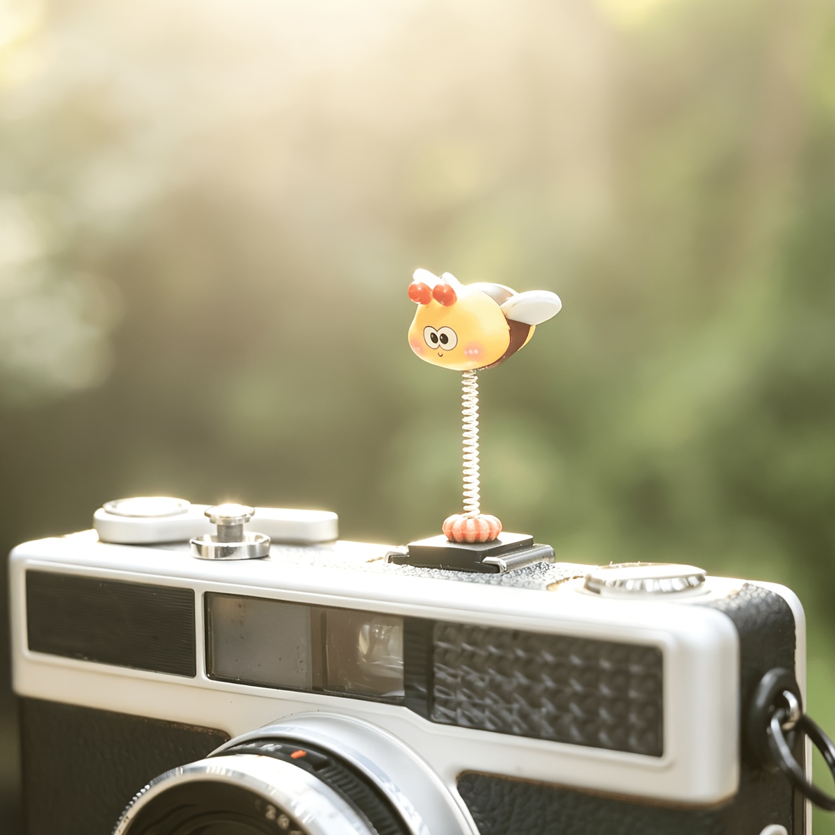 TEMU Cubierta para Zapatilla de Flash de Cámara, Cubierta Antipolvo Creativa de Abeja para Cámaras DSLR y Sin Espejo, Adecuada para Fuji Sony Canon