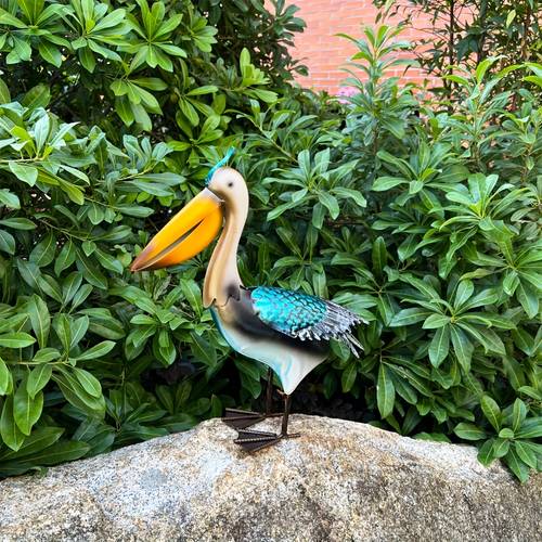 15 7 inch metal statue coastal nautical style outdoor garden sculpture vintage weather resistant bird decoration suitable for courtyards patios spring and summer decoration