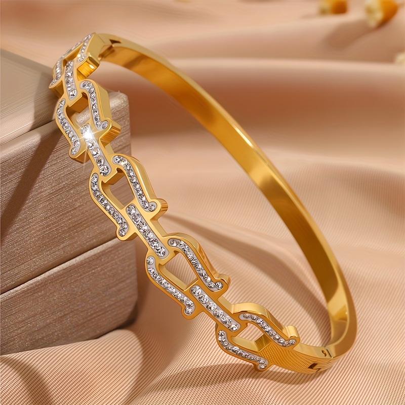 2pc Women's Open Rectangular Links & Silvery Heart Band Bracelet Set
