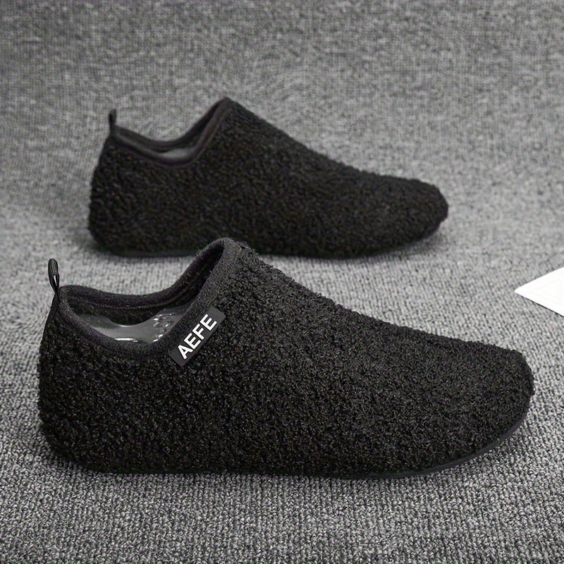 Image of Men's Winter Indoor Casual Shoes With Thick Velvet And Indoor One-foot Lazy Shoes