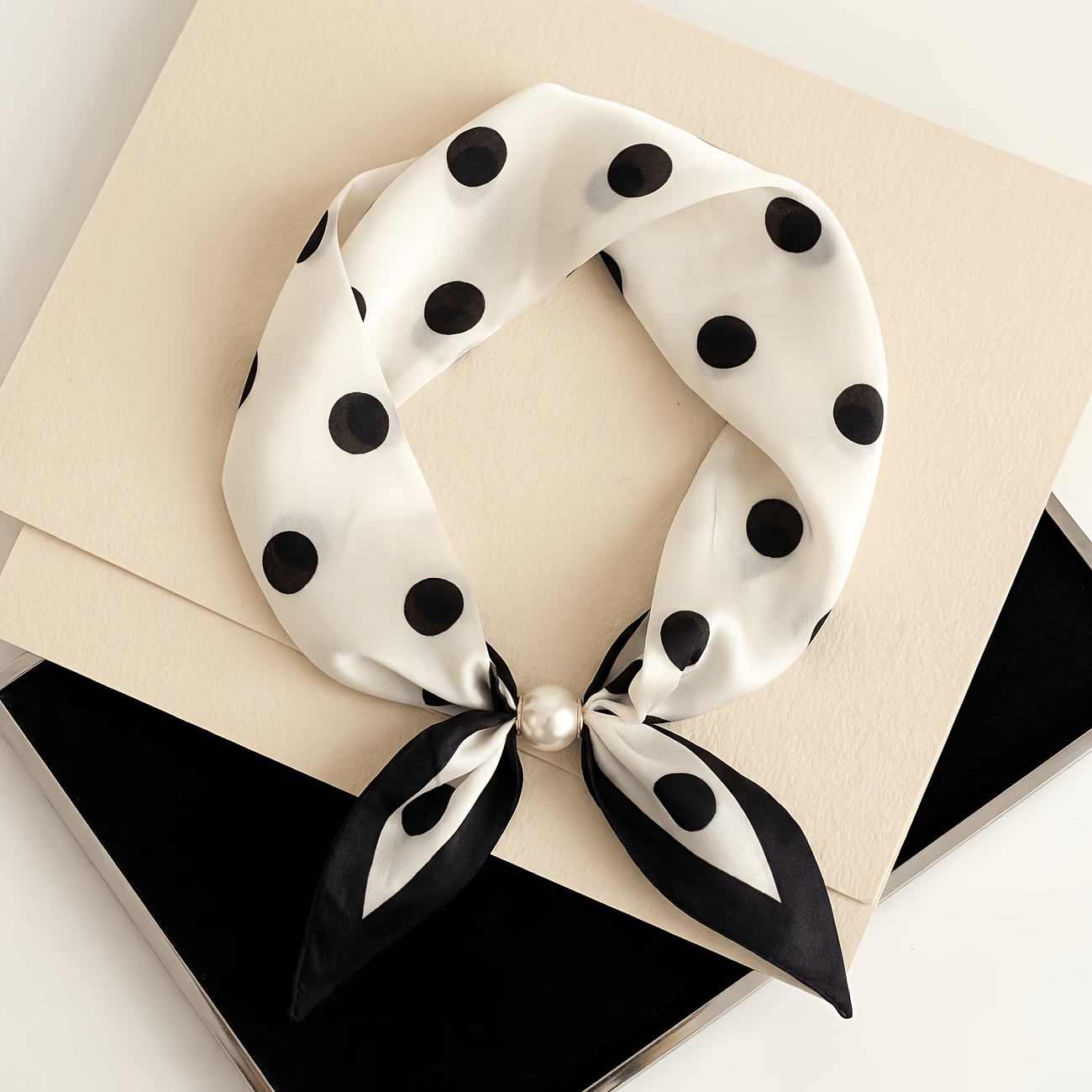 TEMU 1pc Elegant Cute High-quality, Spring Summer New Women's Elegant Magnetic Closure Scarf, Fashion Polka Dot Printed Scarf, Casual Versatile Neck