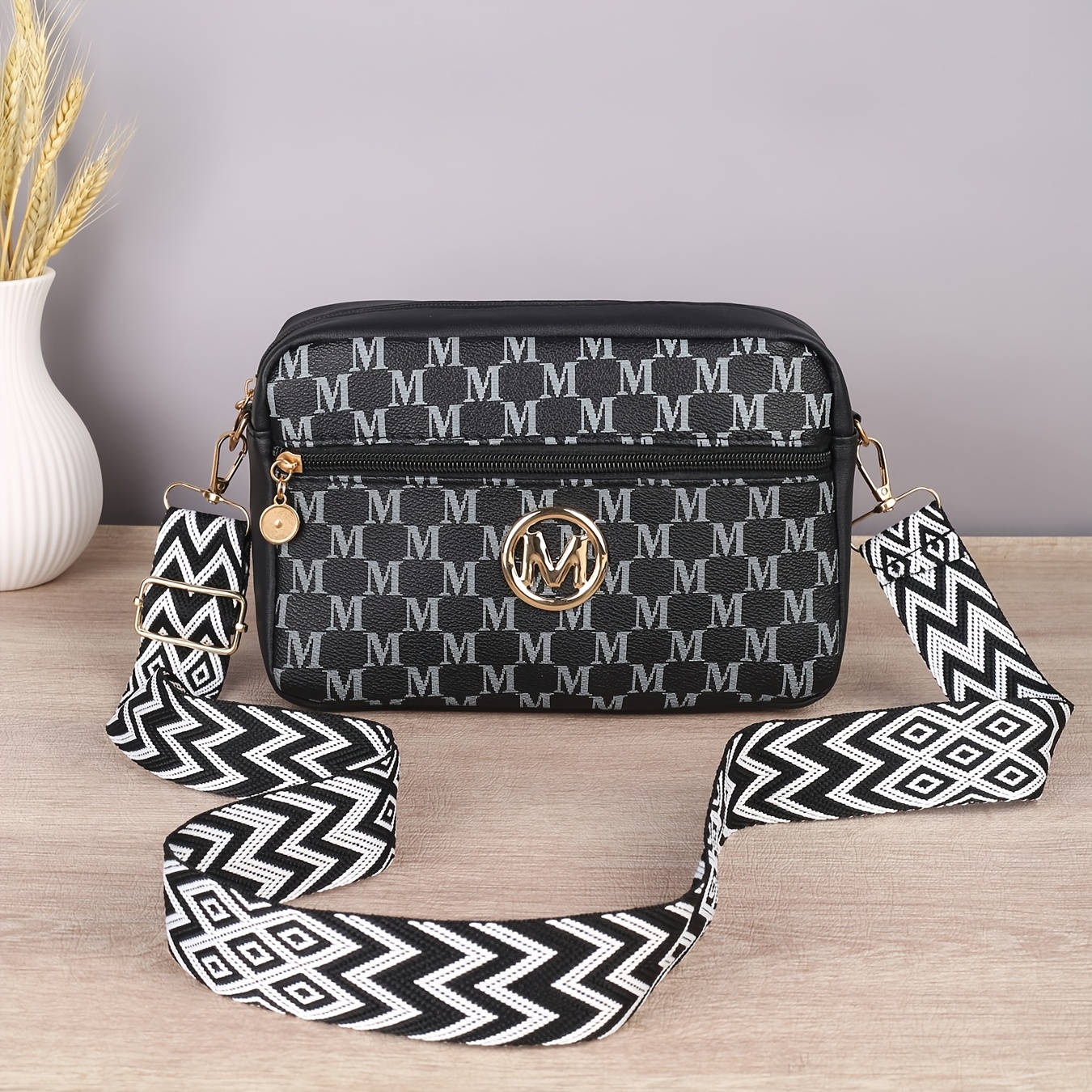 TEMU . kleine Umhängetasche für Damen, Y2K -Kameraschultertasche mit verstellbarem breitem Gurt, Reißverschluss, Vordertasche, leichte Freizeittasche