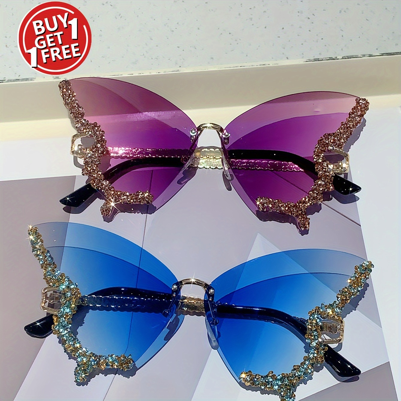 

2 Pcs Women's Novelty Butterfly Frame Glasses Rhinestone Decorated Rimless Glasses Trendy Oversize Gradient Color Design