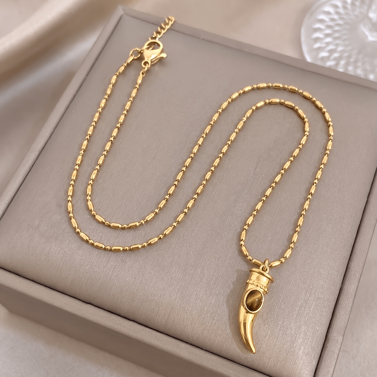 TEMU An 18k Gold-plated Pendant Necklace With A Wild And Sexy Vibe, A Versatile Piece Of Jewelry For Daily Wear. A Valentine's Day Gift, A Mother's