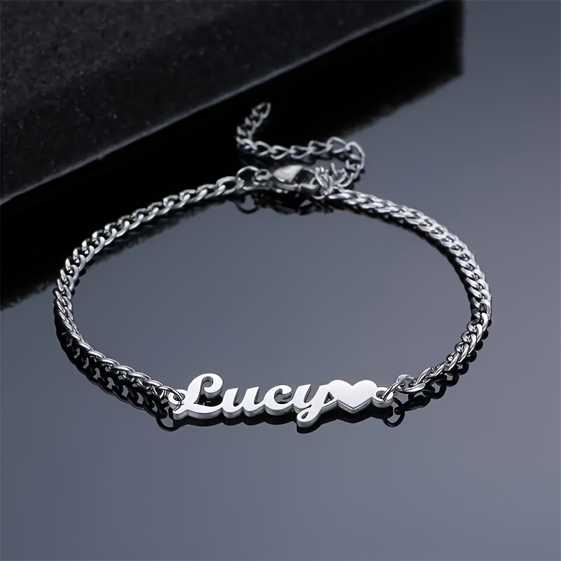 Image of A Personalized Heart Bracelet, Customizable Name Bracelet, Minimalist Style, Suitable For Daily Wear, Exquisite Gift For Christmas And Valentine's Day