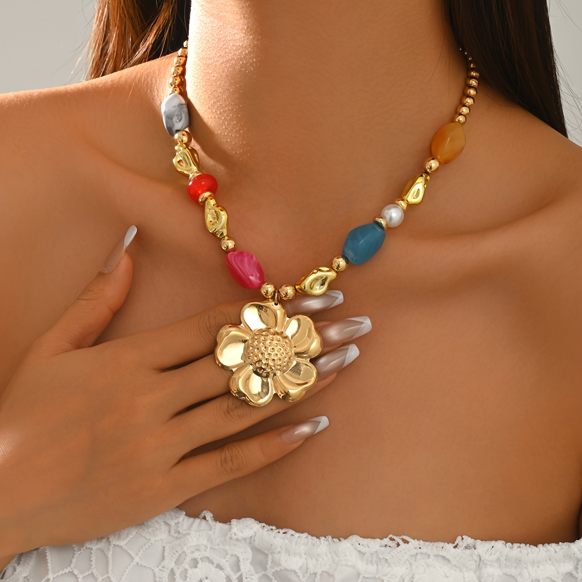 TEMU Collar con colgante de flores de cuentas coloridas bohemias, collar floral de declaración dorado, joyería retro de moda para mujer